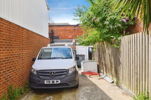 Photo 14- click for photo gallery